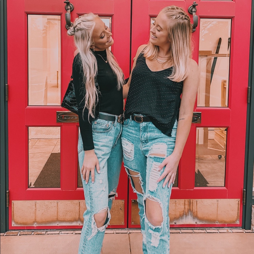 Meet your Posher, Caroline